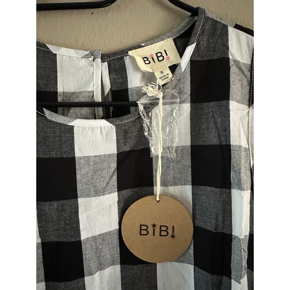 BiBi Dress - Picture 2 of 3